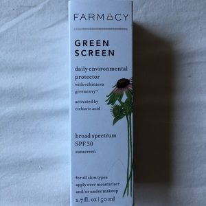 Farmacy Green Screen